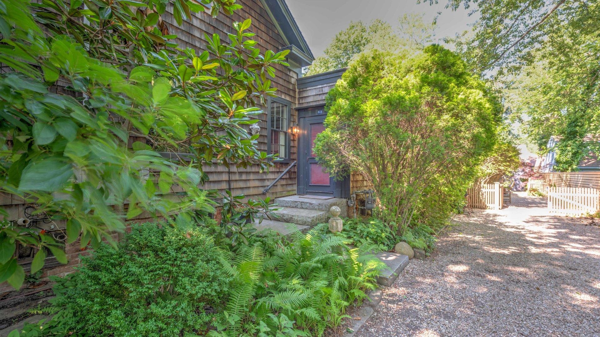 Hamptons Home 999814