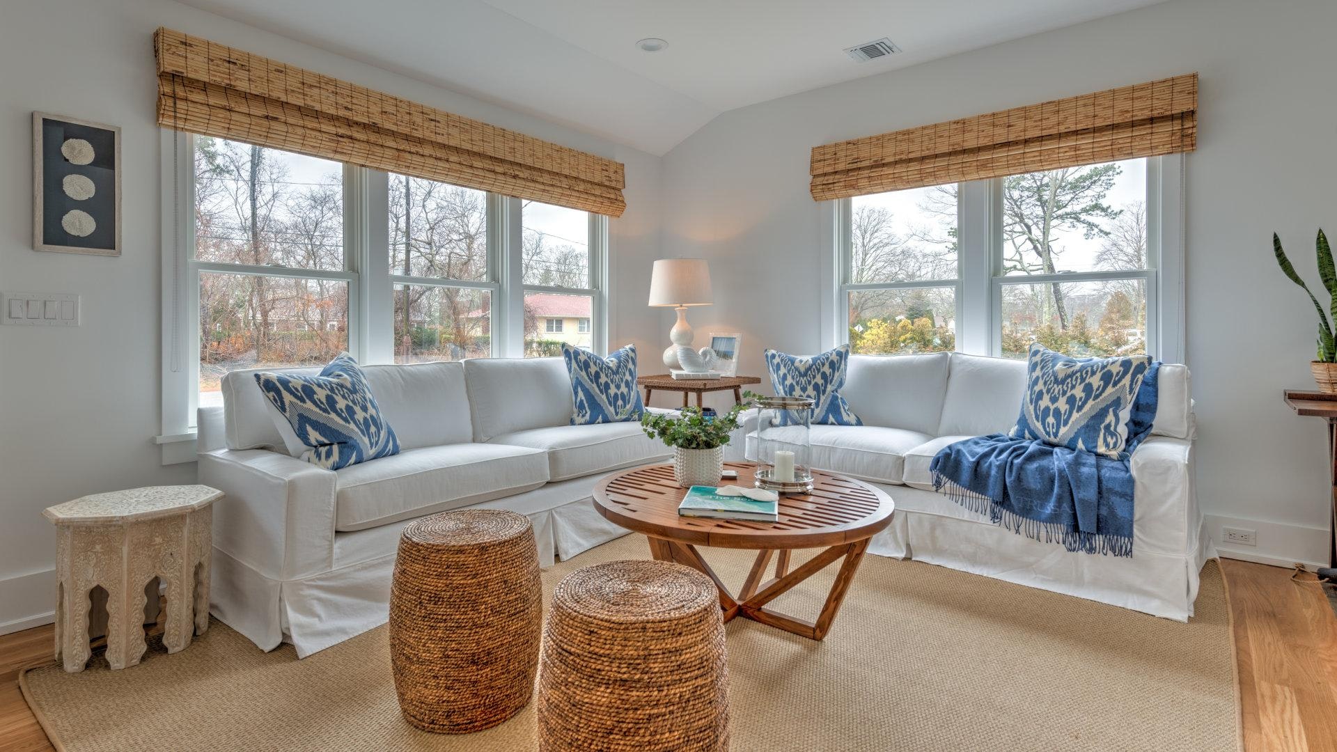 Hamptons Home 999815