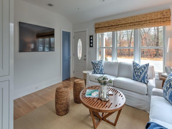Hamptons Home 999815