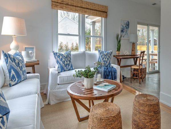 Hamptons Home 999815