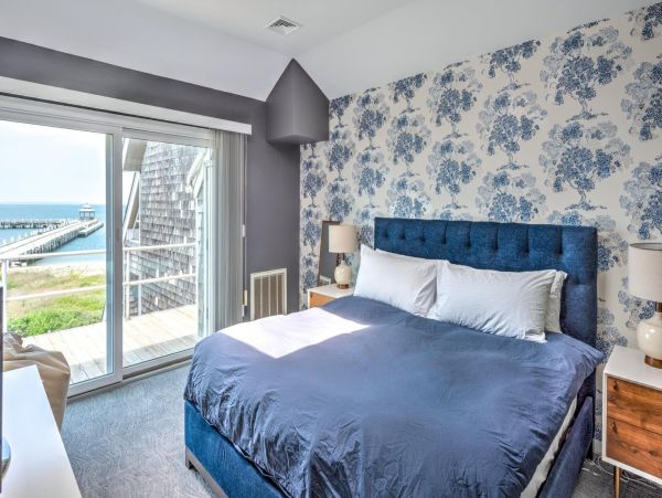 Montauk Vacation Pool Home Three bedroom