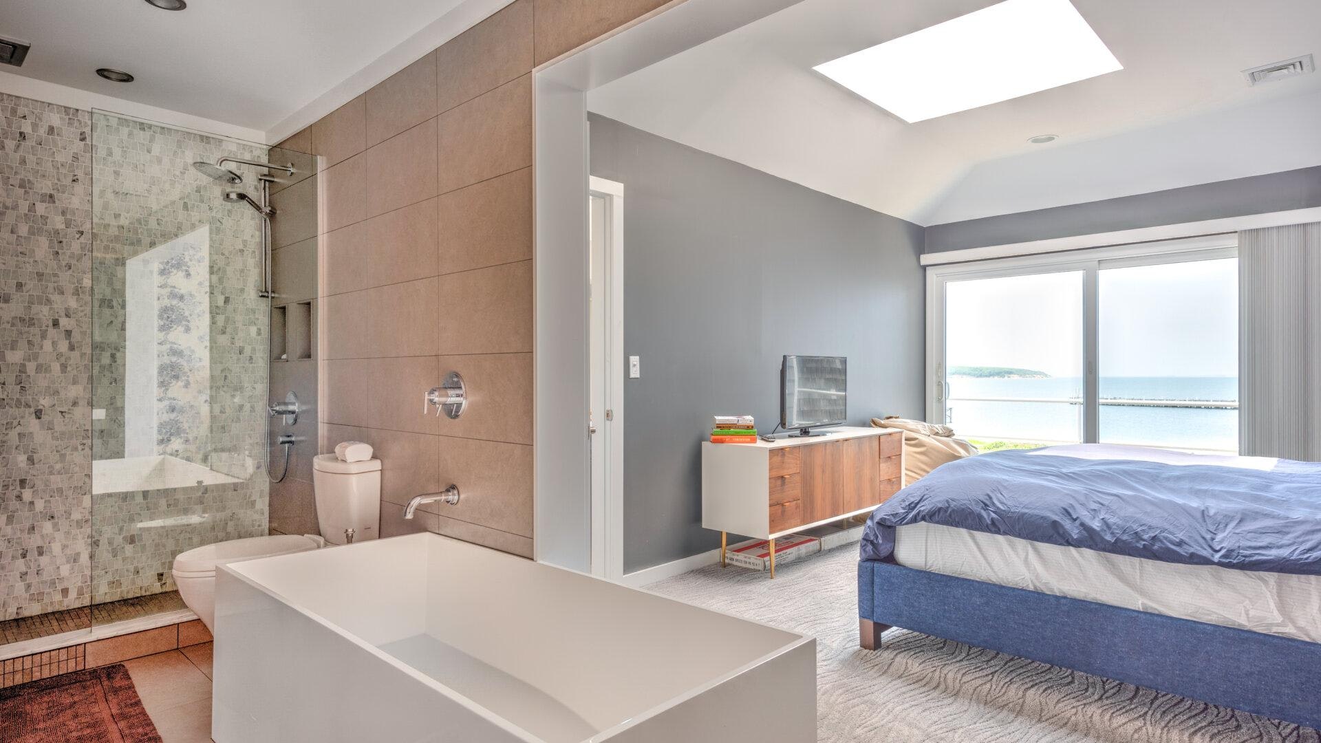 Montauk Vacation Pool Home Three bedroom