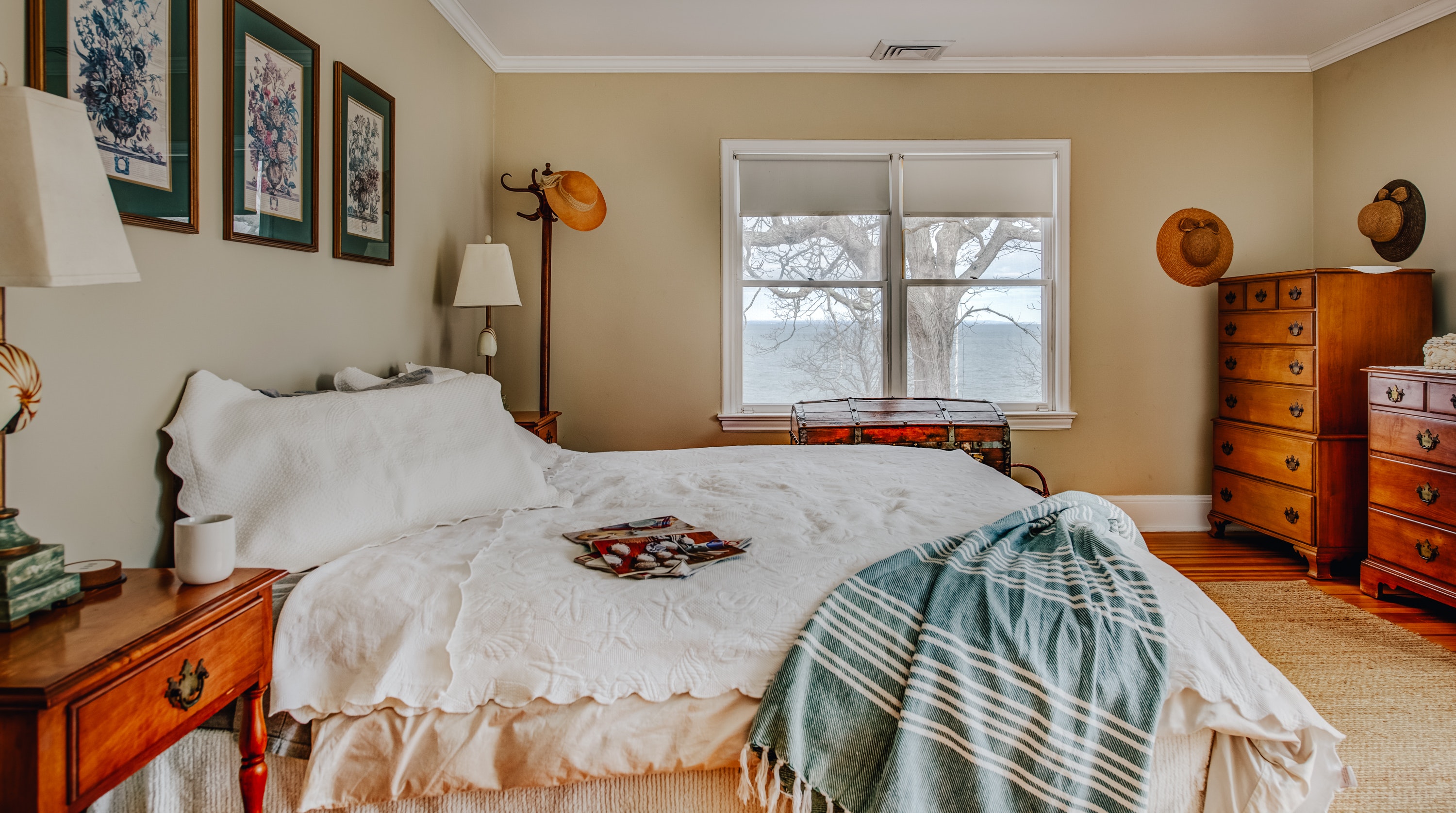 Beautiful Hamptons Vacation Rental with Private Beach Access