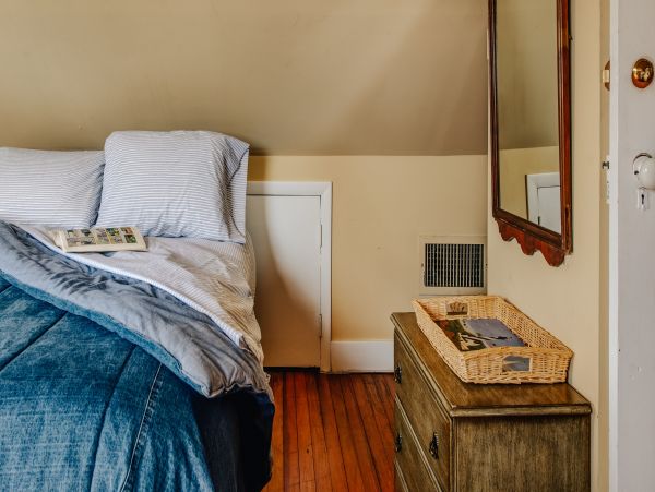 Beautiful Hamptons Vacation Rental with Private Beach Access