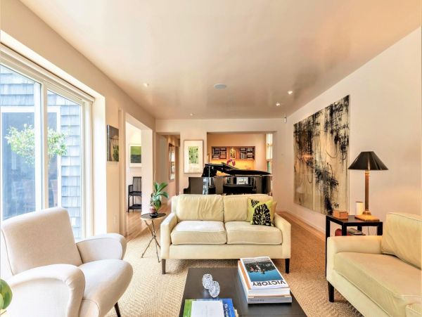 Hamptons Home 999822