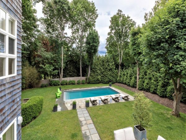 Hamptons Home 999822