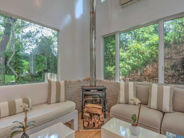 Hamptons Home 999824