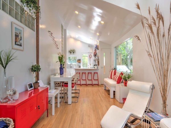 Hamptons Home 999824