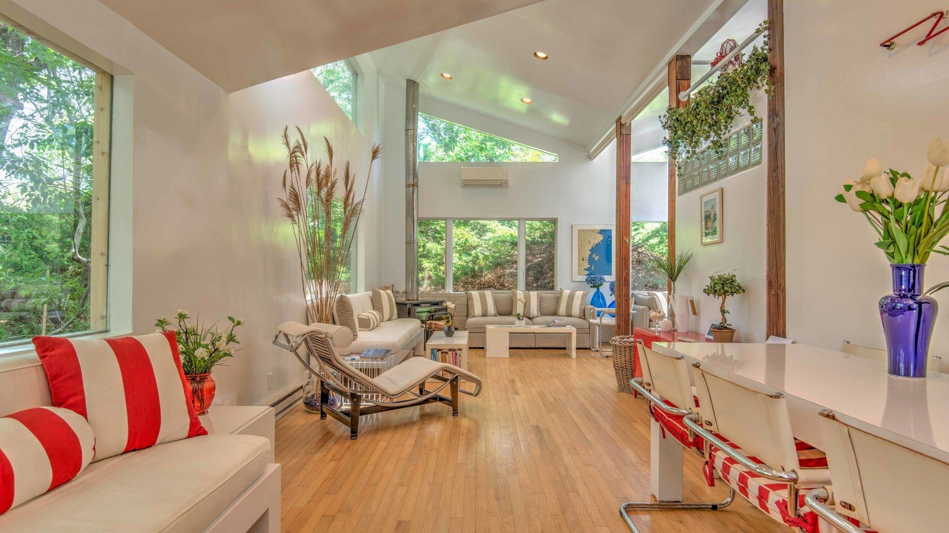 Hamptons Home 999824