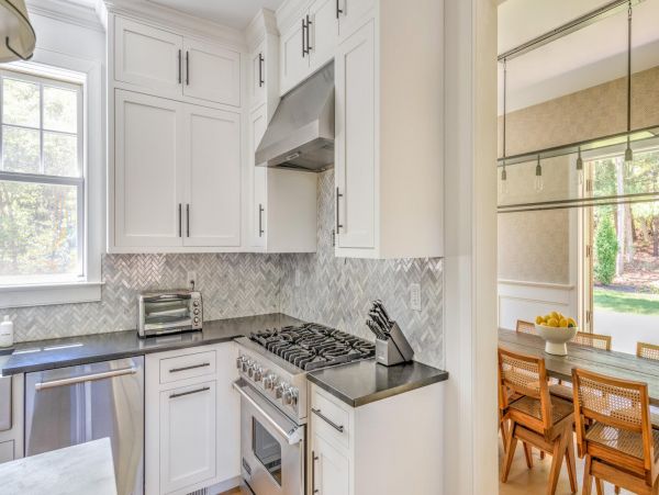 Hamptons Home 999826