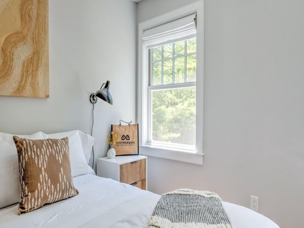 Hamptons Home 999826