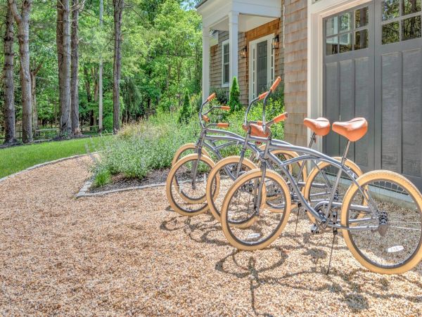 Hamptons Home 999826