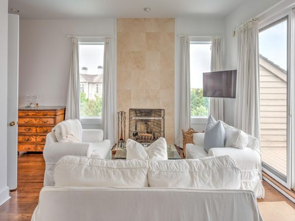 Ocean Views Vacation Home in Southampton Five Bedroom