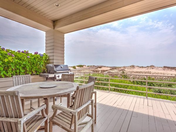 Ocean Views Vacation Home in Southampton Five Bedroom
