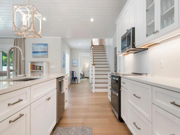Charming Holmes Beach Vacation Home Two Blocks from Beach