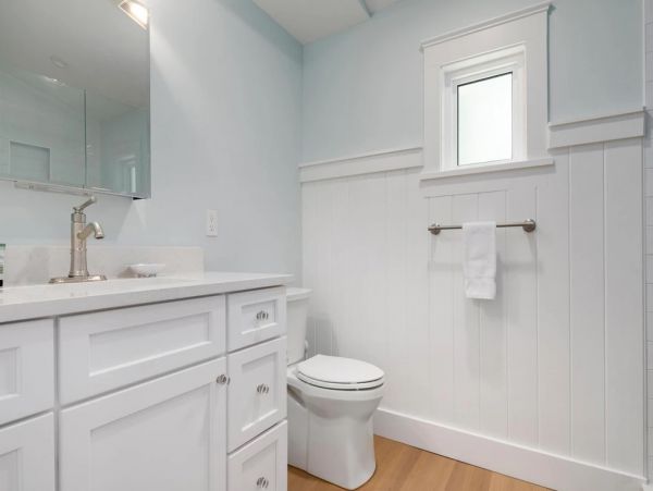Charming Holmes Beach Vacation Home Two Blocks from Beach