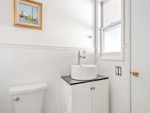 East Hampton Vacation Home Four Bedroom