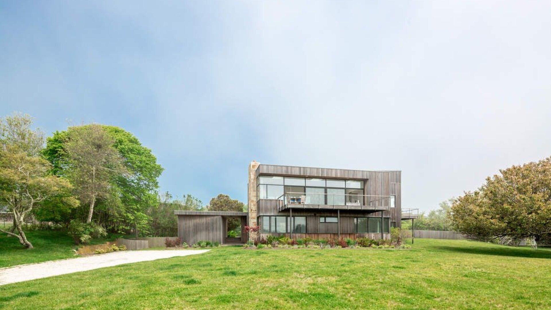 Hamptons Home 999833