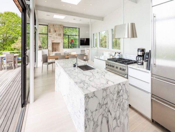 Hamptons Home 999833
