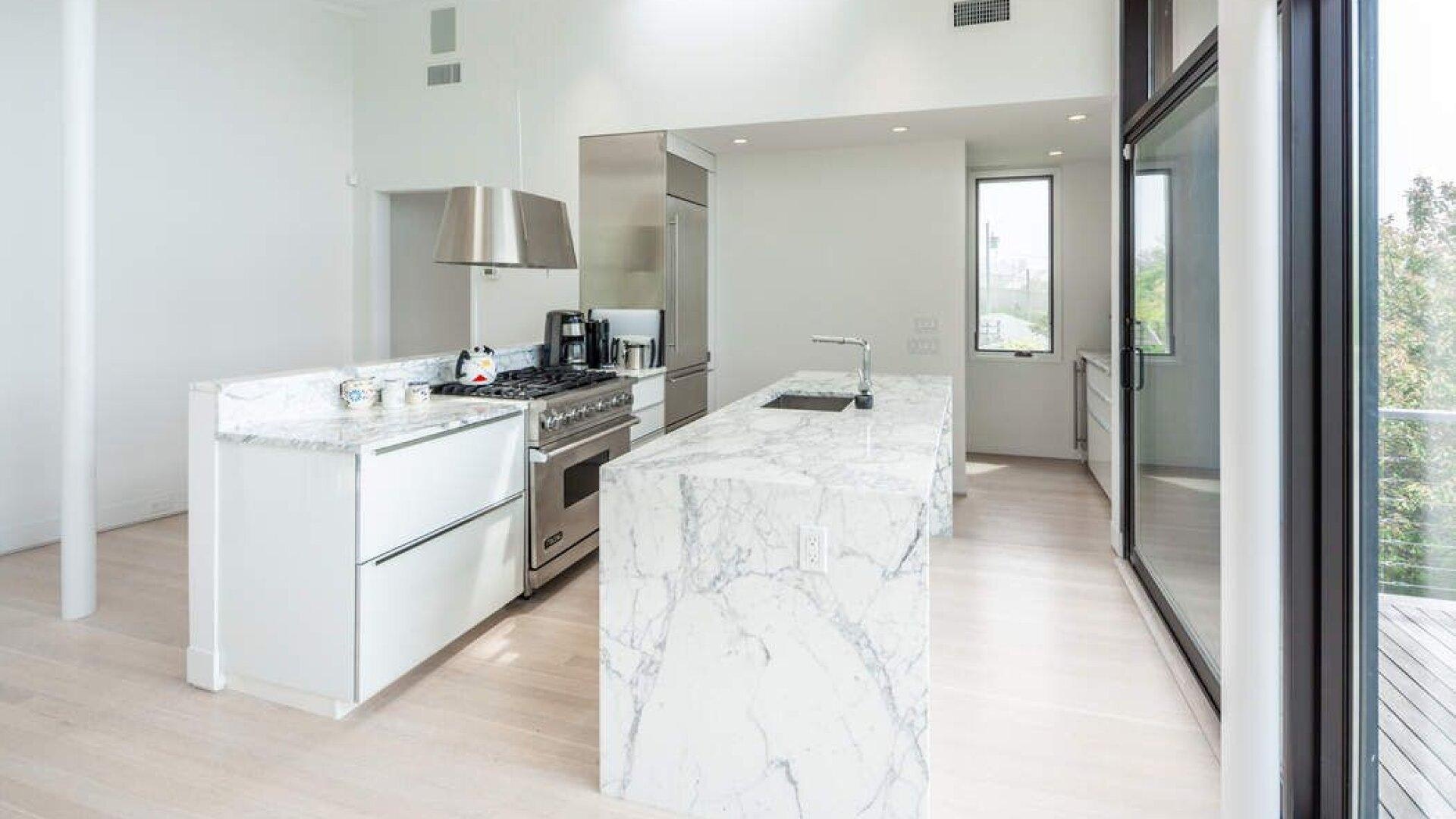 Hamptons Home 999833