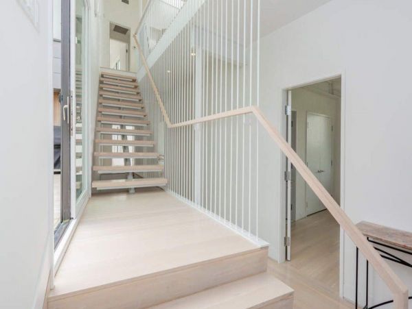 Hamptons Home 999833