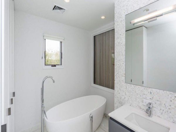 Hamptons Home 999833