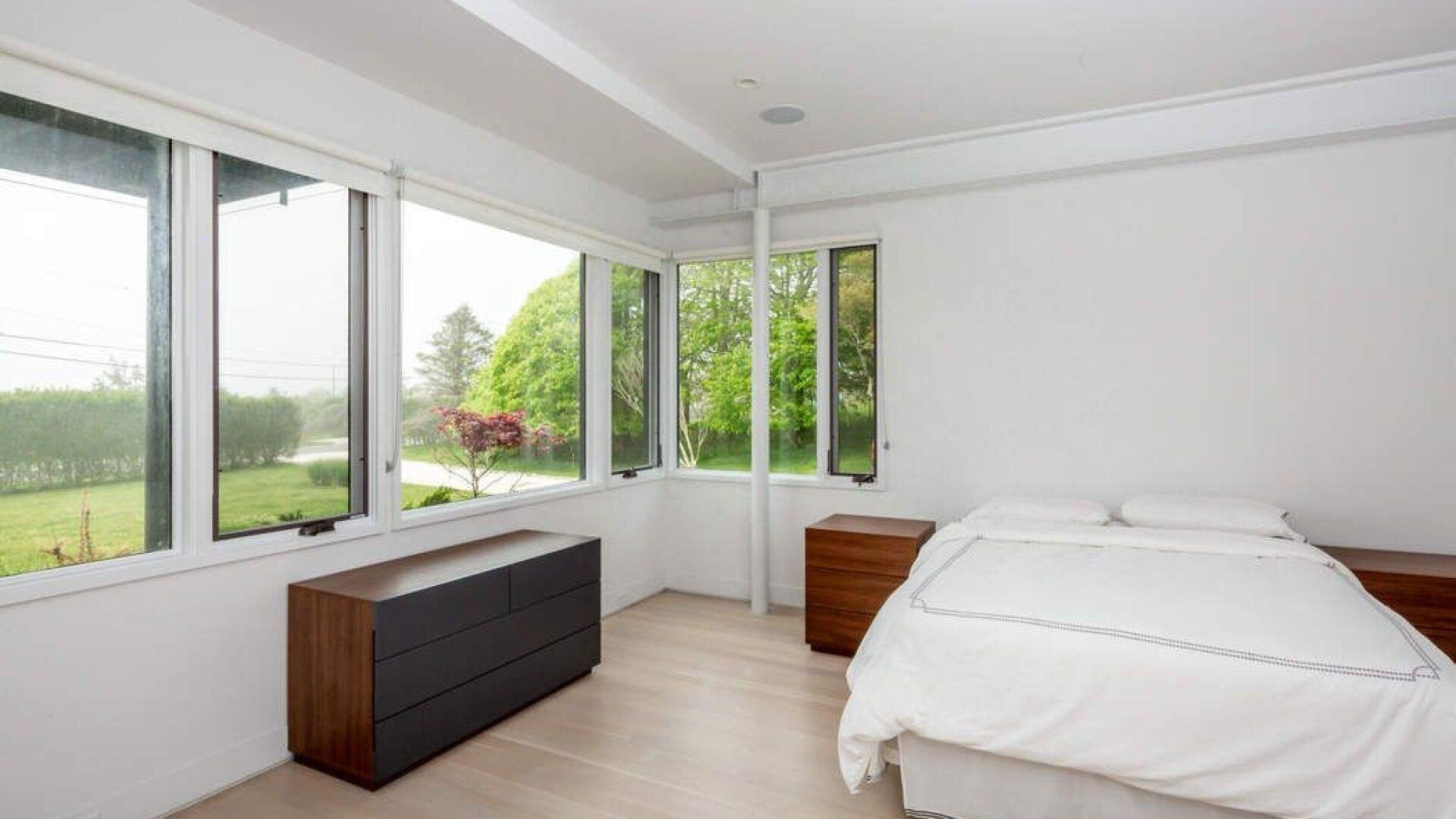 Hamptons Home 999833