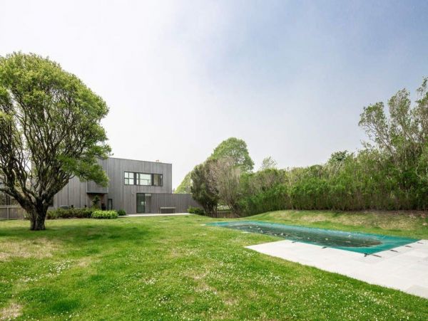 Hamptons Home 999833