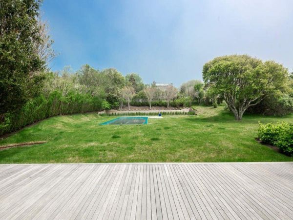 Hamptons Home 999833