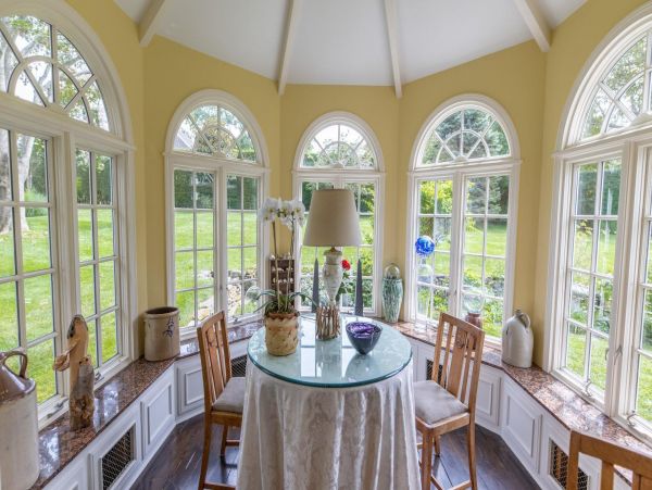 Gorgeous Hamptons Vacation Home with Private Pool Sleeps 16