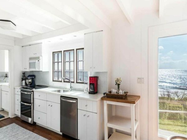 On Beach East Hampton Vacation Home Four Bedroom