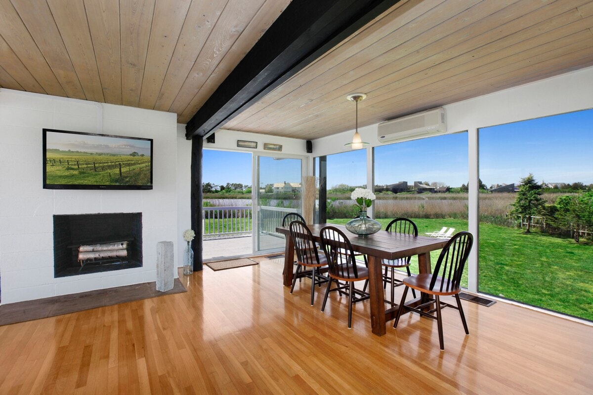 Hamptons Home 999841