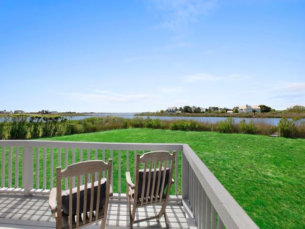 Hamptons Home 999841
