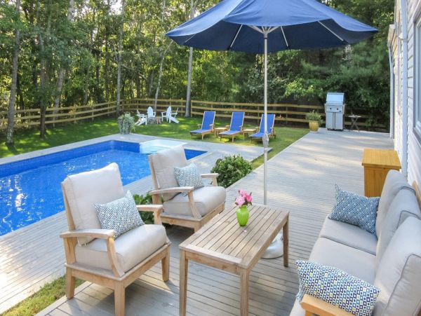 Hamptons Home 999842