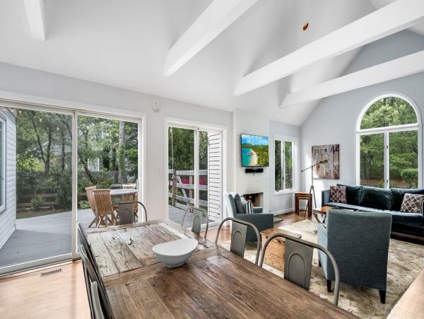 Hamptons Home 999842