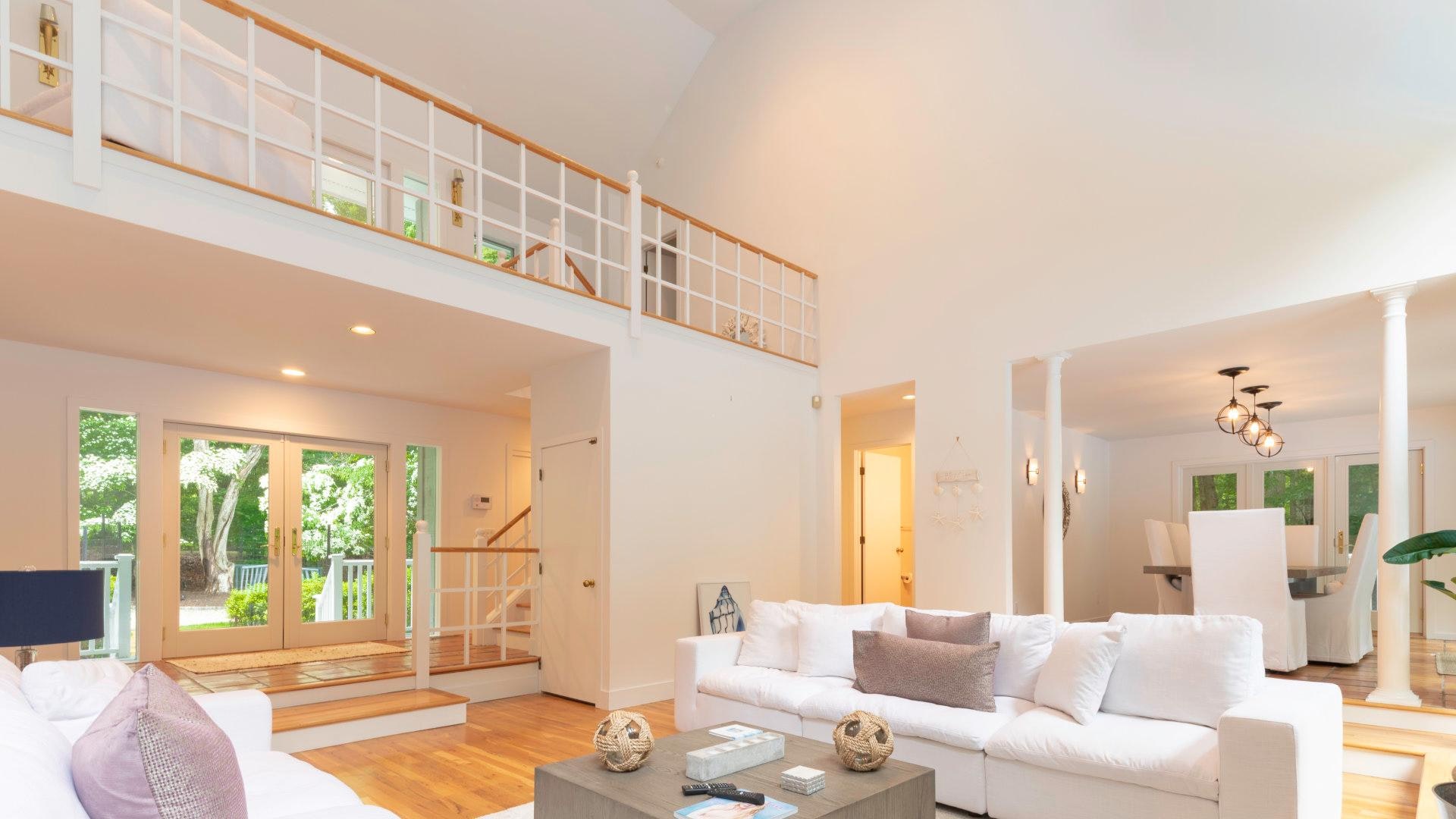 Amagansett Vacation Home Four Bedroom with Pool
