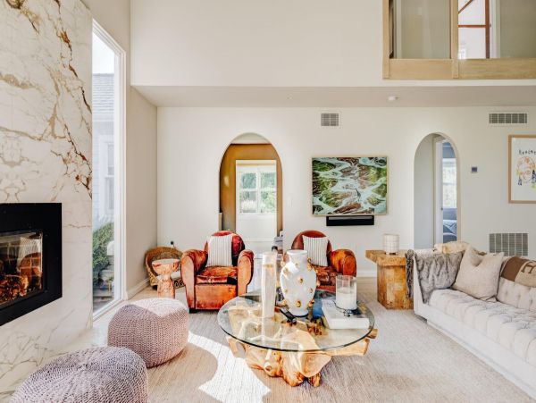 Bridgehampton Vacation Pool Home Four Bedroom