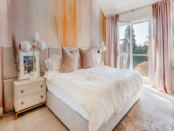 Bridgehampton Vacation Pool Home Four Bedroom