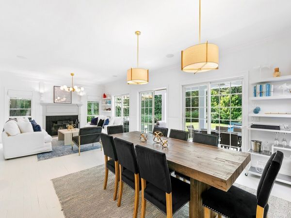 Southampton Vacation Home Five Bedroom with Pool