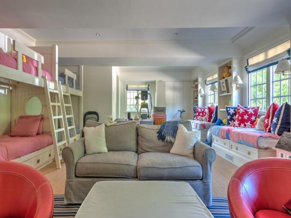 Gorgeous Hamptons Vacation Home with Private Pool Sleeps 12