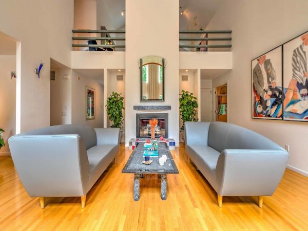 East Hampton Vacation Home Four Bedroom with Pool