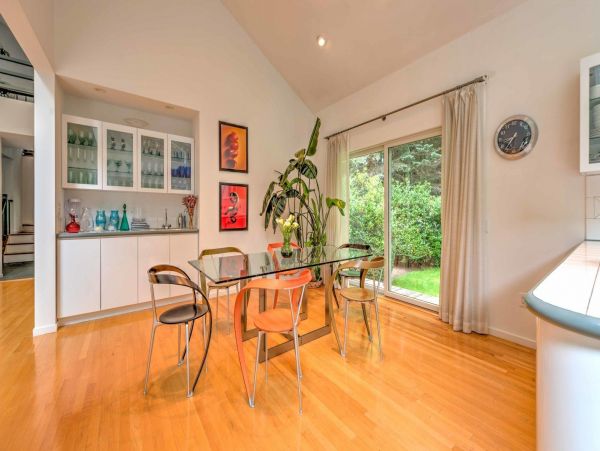 East Hampton Vacation Home Four Bedroom with Pool