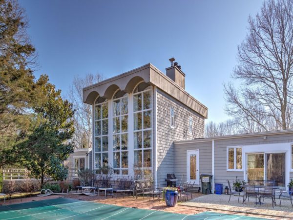 Bridgehampton Vacation Home with Pool Four Bedroom