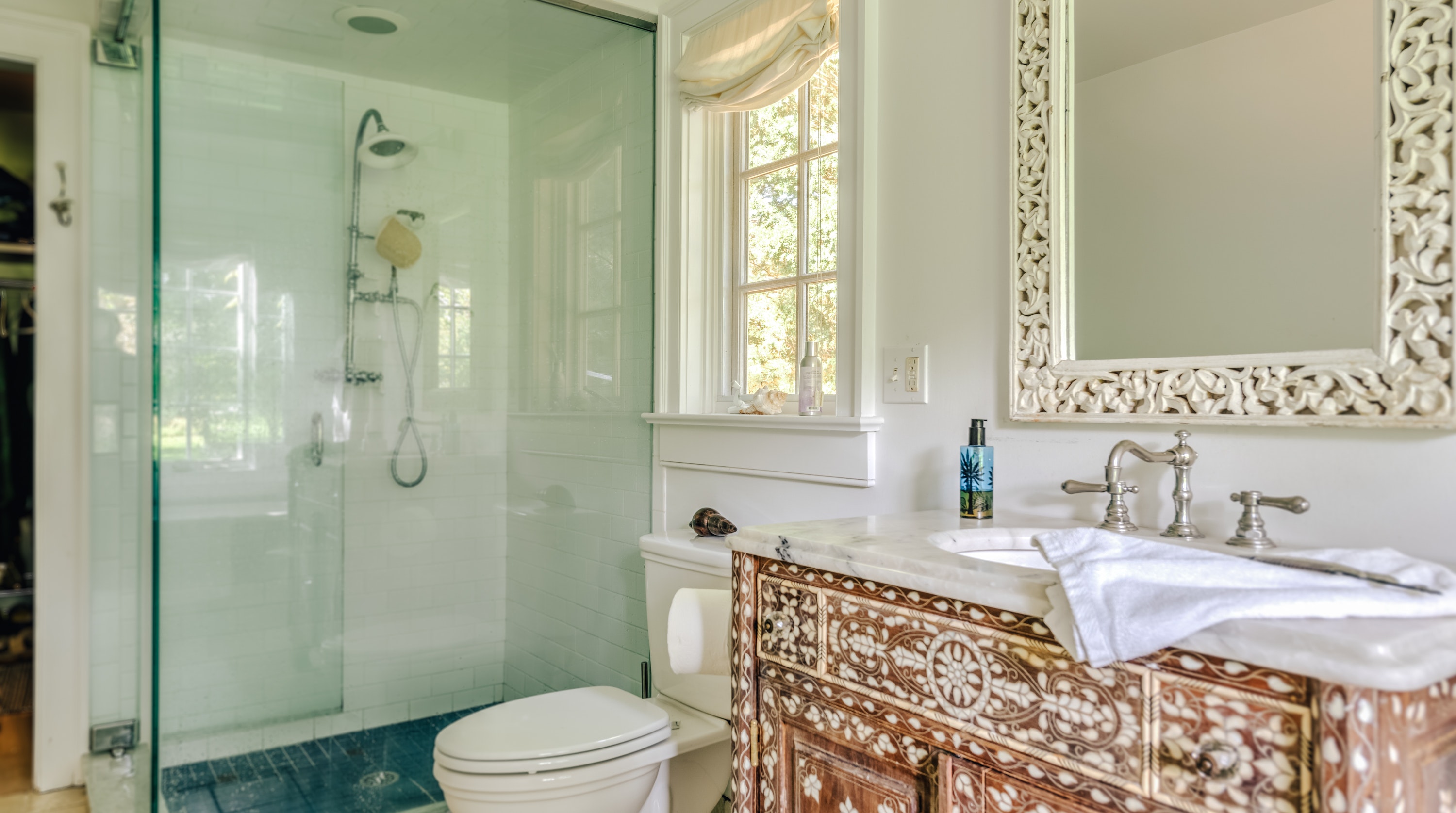 East Hampton Vacation Home Five Bedroom with Pool