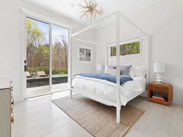 East Hamptons Vacation Home Five Bedroom