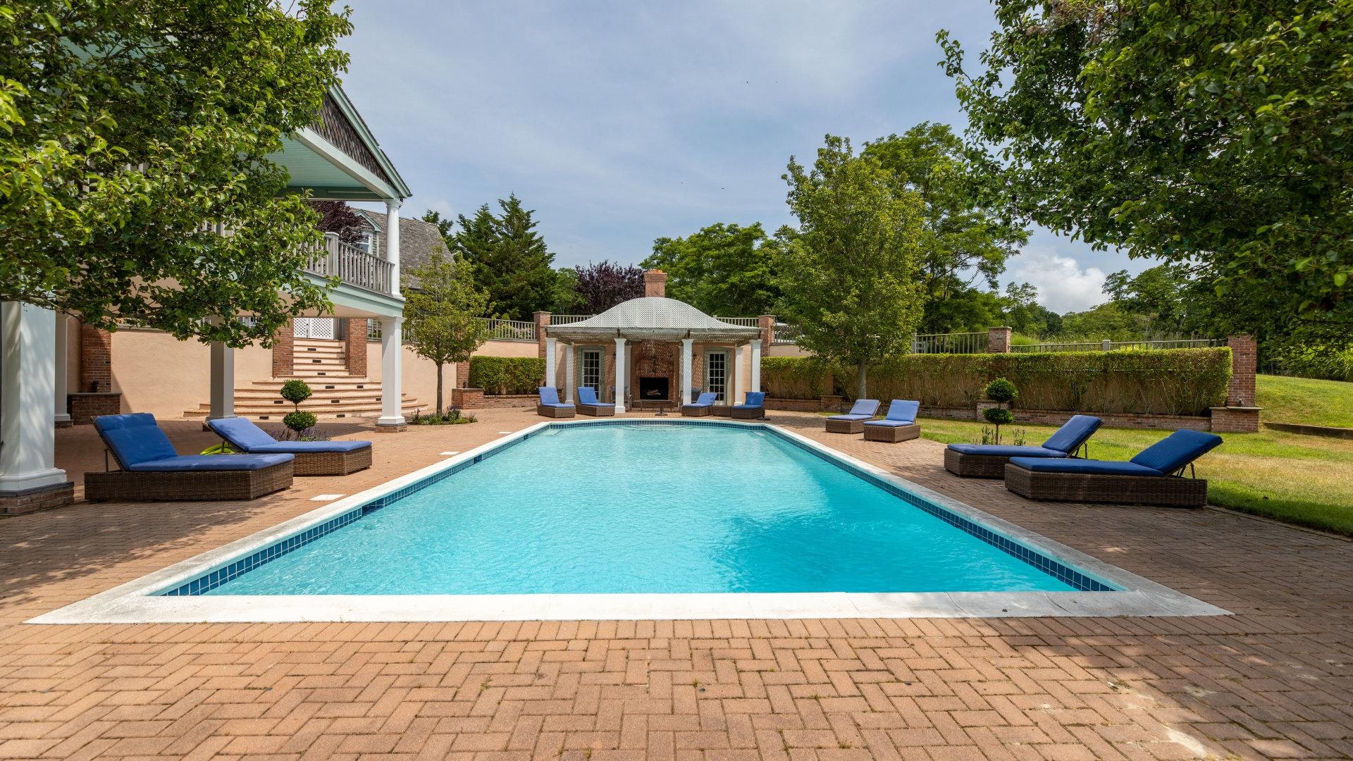 Stunning Hamptons Vacation Home with Private Pool Sleeps 14