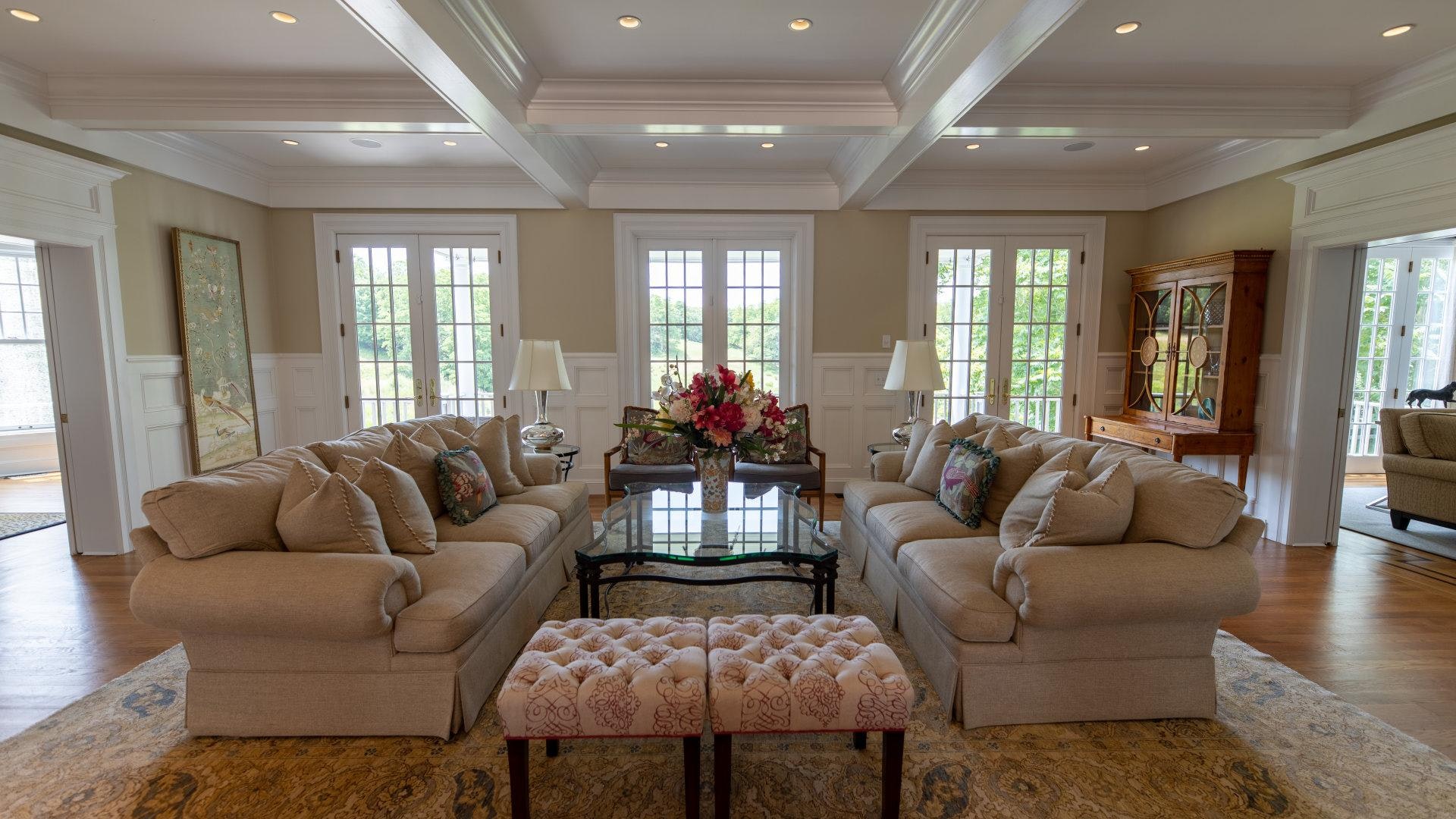 Stunning Hamptons Vacation Home with Private Pool Sleeps 14