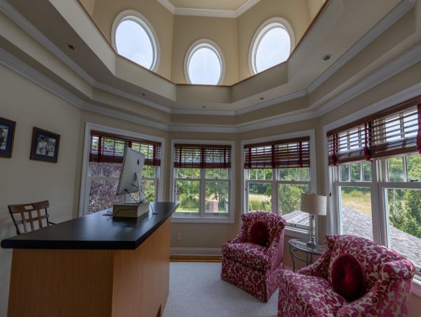 Stunning Hamptons Vacation Home with Private Pool Sleeps 14