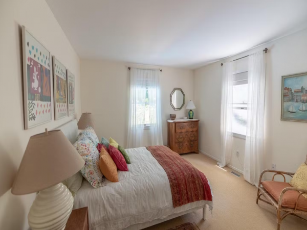 Luxury Sag Harbor Vacation Rental: Exclusive Hideaway