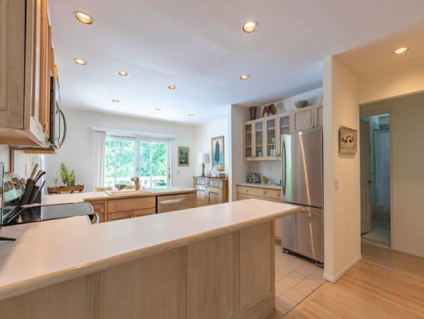 Luxury Sag Harbor Vacation Rental: Exclusive Hideaway
